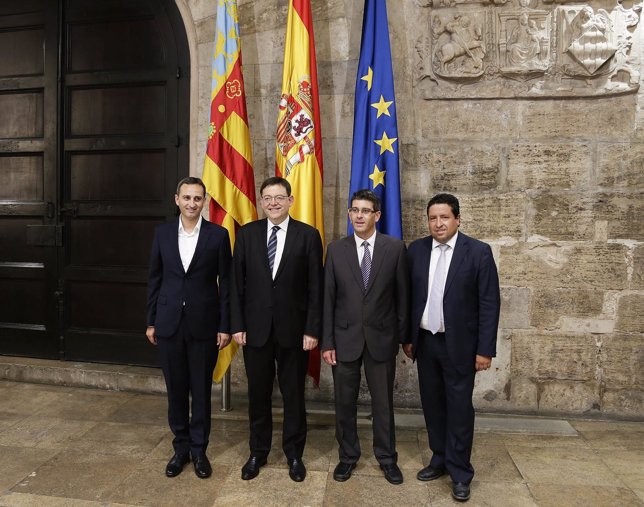 Puig con los presidentes de las diputaciones, Moliner, Rodríguez y Sánchez