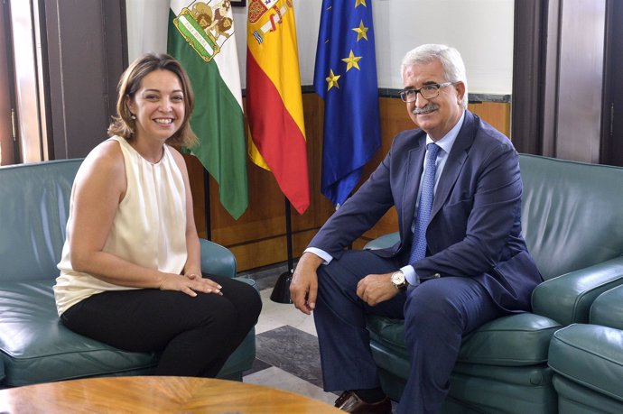 Reunión de Isabel Ambrosio con Manuel Jiménez Barrios