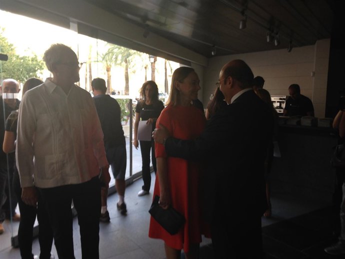 Laura García Lorca a su llegada al centro Lorca