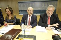 Cataluña y la Comunidad Valenciana ya avisan de que será imposible cumplir el objetivo de déficit en 2016