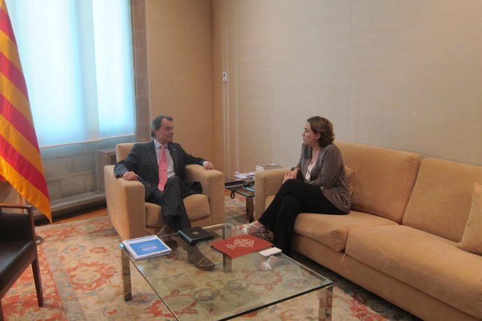Reunión entre Artur Mas y Ada Colau en la Generalitat