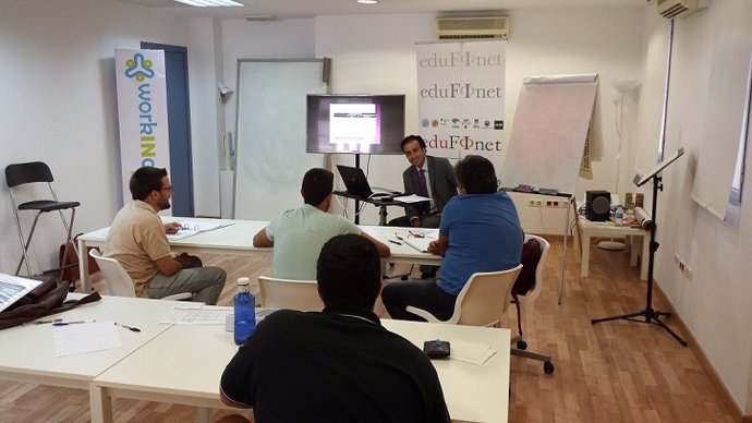 Edufinet participa en la 'Escuela de Verano de Emprendedores" 