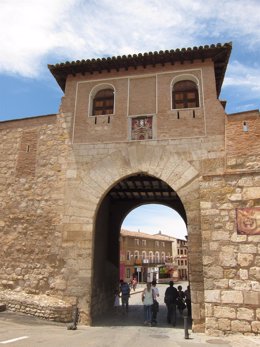 Puerta Alta de Daroca (Zaragoza)