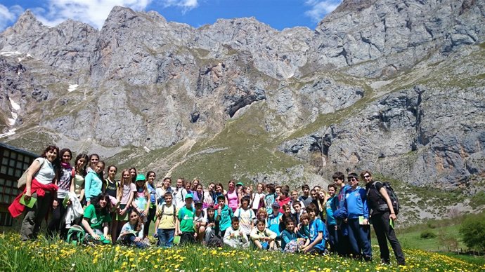 Alumnos del IES Las Llamas Santander en el programa de la Fundación Oso Pardo 