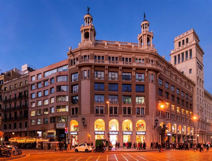 Tienda 'flagship' de Desigual en Barcelona