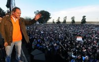 Scioli lidera la intención de voto para las elecciones primarias, pero no evitaría una segunda vuelta