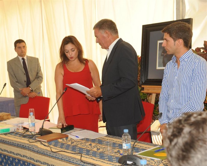 Margarita del cid mancomunidad voto investidura gobierno