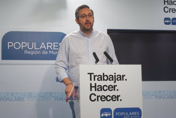 El Portavoz del PP murciano, Víctor Martínez