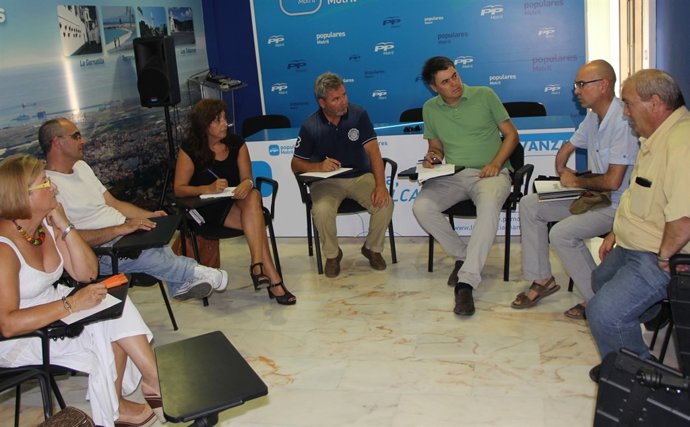 Rojas con afectados por la Talidomida