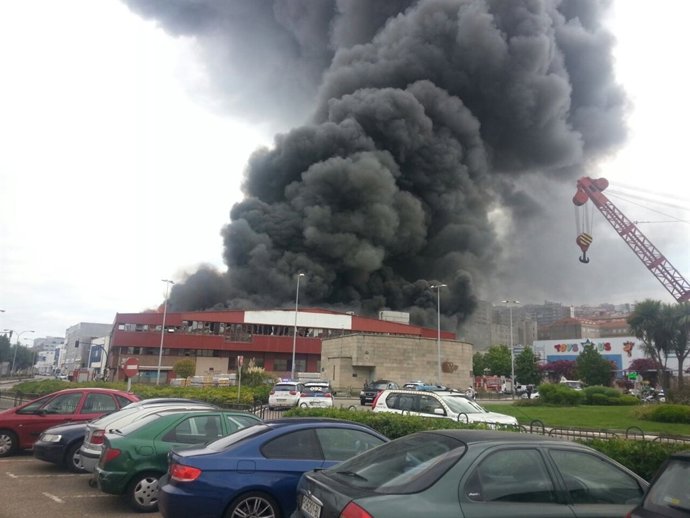 Incendio en Freiremar (Vigo)