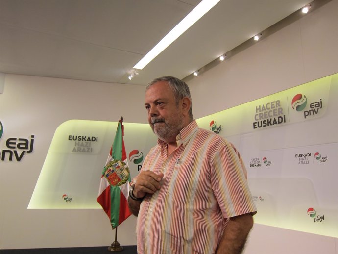 Pedro Azpiazu, diputado del PNV