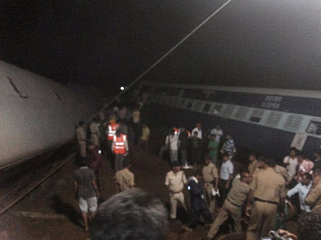 Descarrilamiento de dos trenes en el estado indio dce Madhya Pradesh