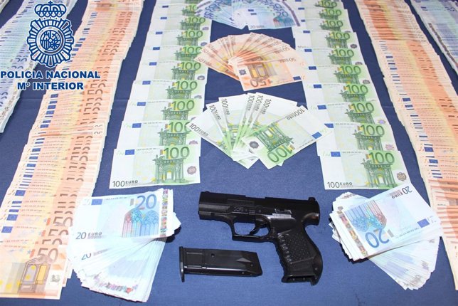 Imagen del dinero incautado