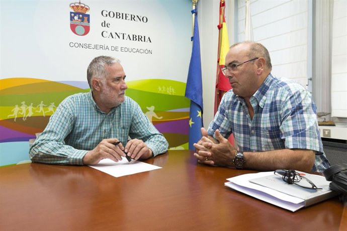 El consejero con Manuel Pérez