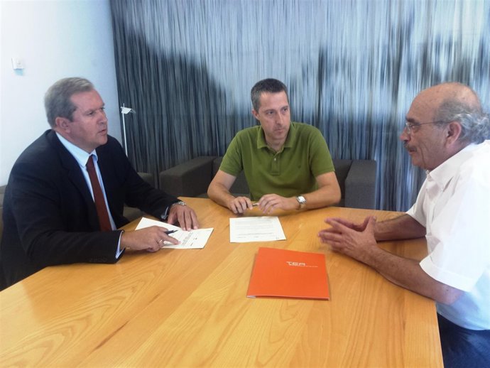 NOTA DE PRENSA Y FOTOGRAFIA: FOTONOVIEMBRE CONVOCATORIA