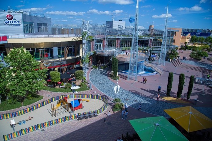 Centro comercial Tres Aguas