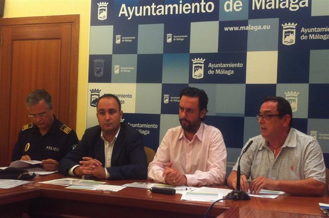 Mario Cortés y Raúl Jiménez.