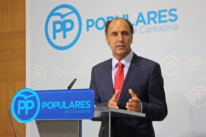 Rueda de prensa de Diego sobre Valdecilla y los PGE de 2016