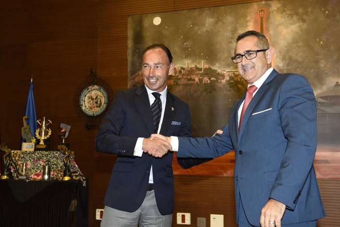 Pepín Liria recoge el galardón