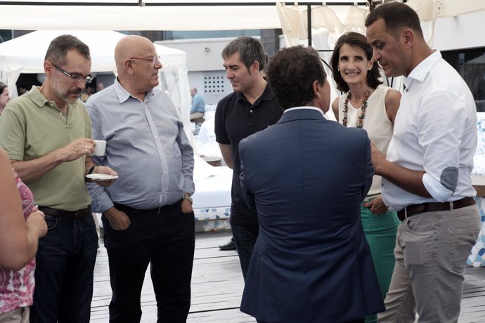 Clavijo se reúne con empresarios de Fuerteventura