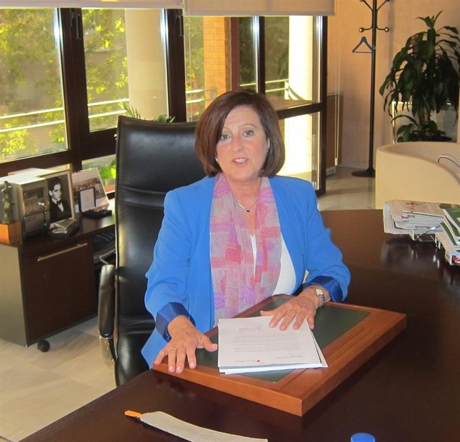 La consejera de Igualdad y Políticas Sociales, María José Sánchez Rubio