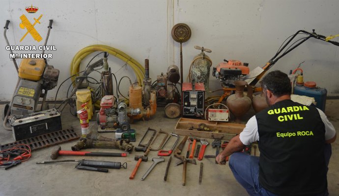 Efectos recuperados por la Guardia Civil.