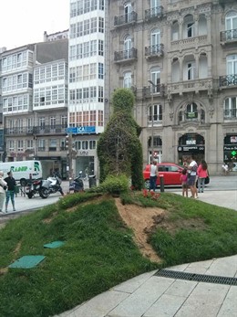 FOTO: Dinoseto Deteriorado