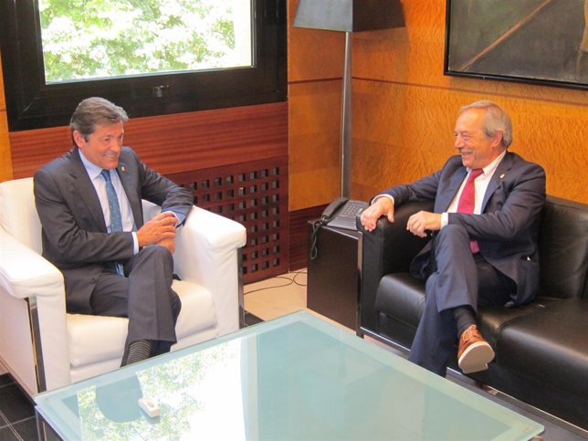 Wenceslao López (Oviedo) junto al presidente autonómico Javier Fernández