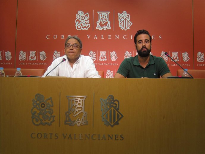 Manolo Mata y José Muñoz comparecen en rueda de prensa para valorar los PGE