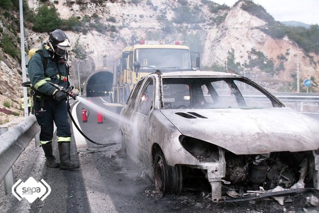 INCENDIO DE VEHICULO EN AP66