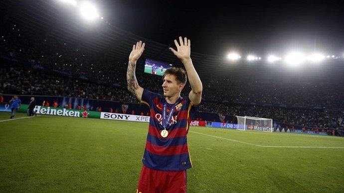 Leo Messi Barcelona Supercopa Europa