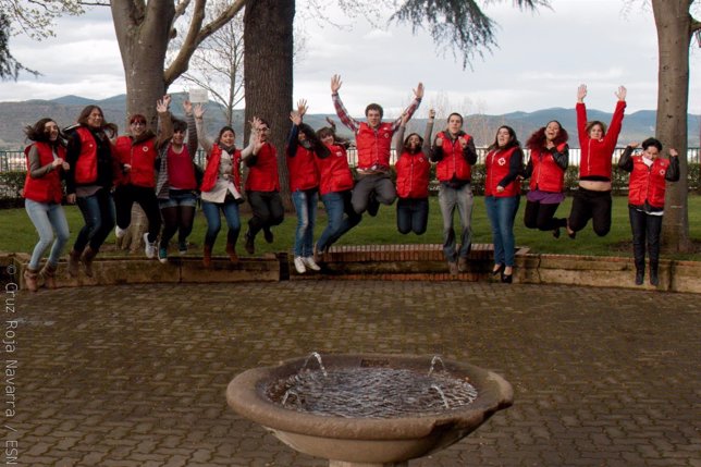 Jóvenes voluntarios de Cruz Roja Navarra