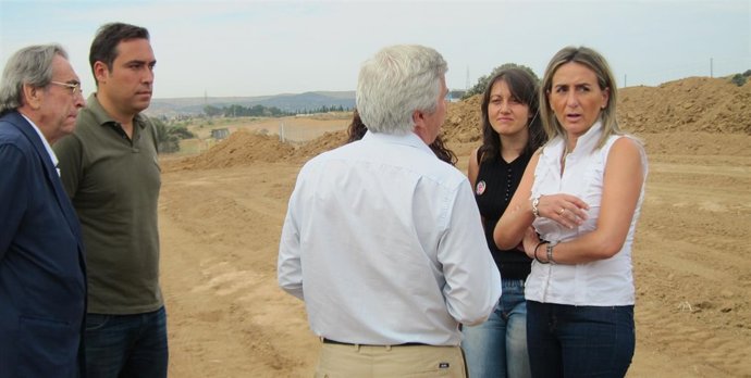 Milagros Tolón en las obras del colector del arroyo Aserradero