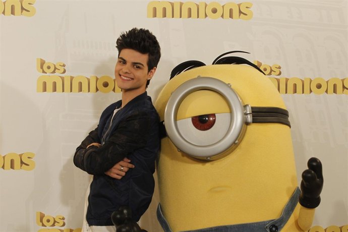 Abraham Mateo presenta Los Minions