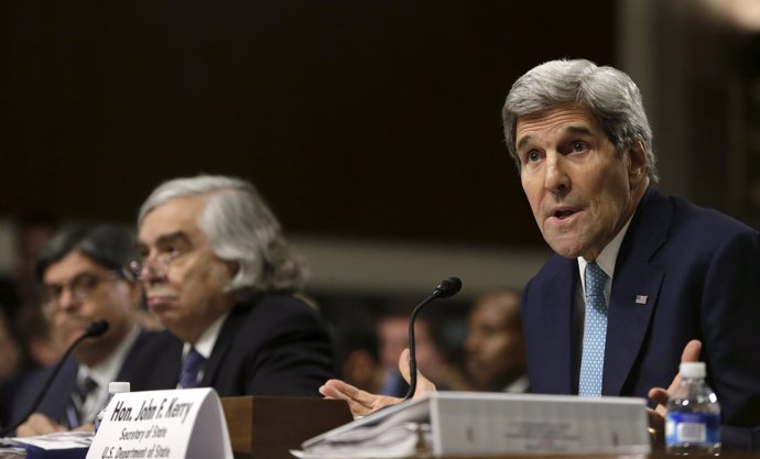 El secretario de Estado de EEUU, John Kerry, comparece en el Senado