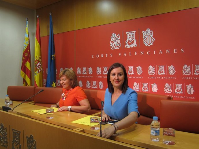 Bonig y Catalá, durante la rueda de prensa en las Corts