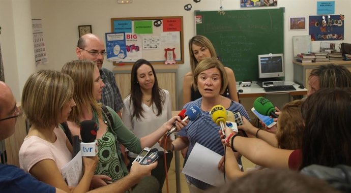 Paloma Corres en declaraciones durante la visita al CMA