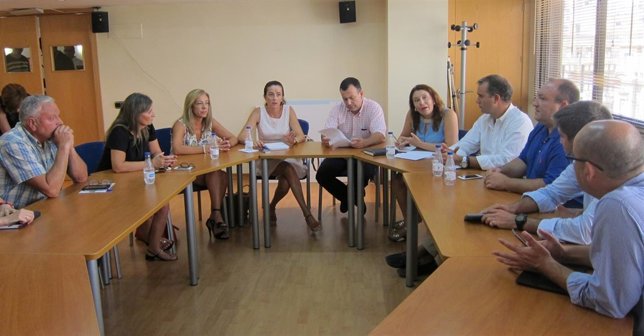 Reunión del grupo parlamentario del PP de Almería con concejales