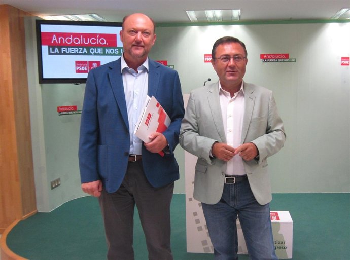Antonio Pradas y Miguel Ángel Heredia, PSOE, en Málaga