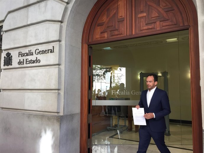 Antonio Hernando en la Fiscalía