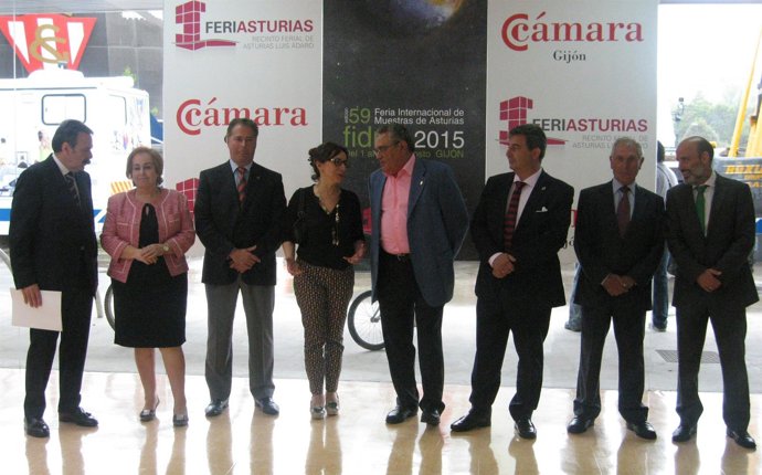 Belén Fernández, en el centro