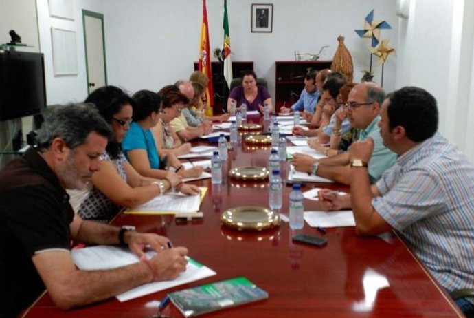 Reunión de seguimiento del incendio en la consejería de Medio Ambiente