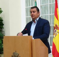 Sanz pide "prudencia y no sacar conclusiones" con los menores desaparecidos