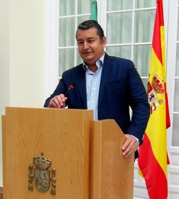 Antonio Sanz, delegado del Gobierno en Andalucía, en rueda de prensa.