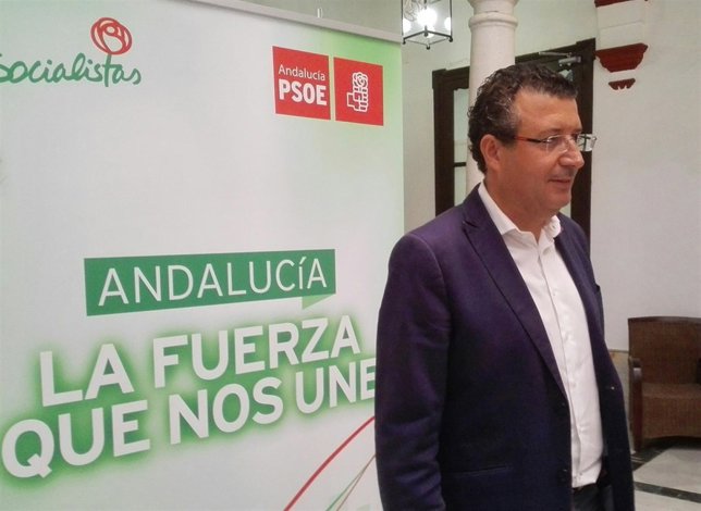 Javier Fernández, hoy en rueda de prensa