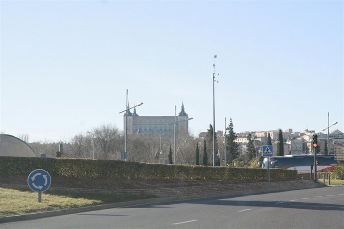 Carretera, Coches, Rotonda, Cielo, Despejado 