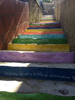 Escalera de colores en Ribadesella