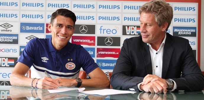 Héctor Moreno se marcha al PSV