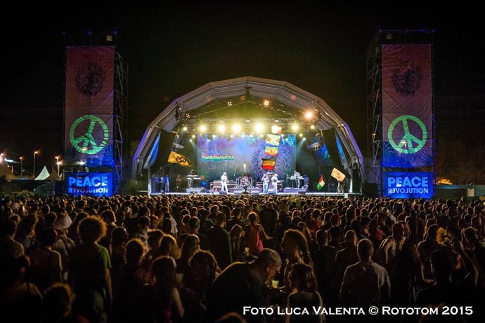 Super Cat, el sábado por la noche en el Main Stage