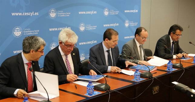 Momento de la firma del protocolo de colaboración